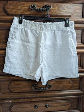 H&M white 100% linen shorts size L
